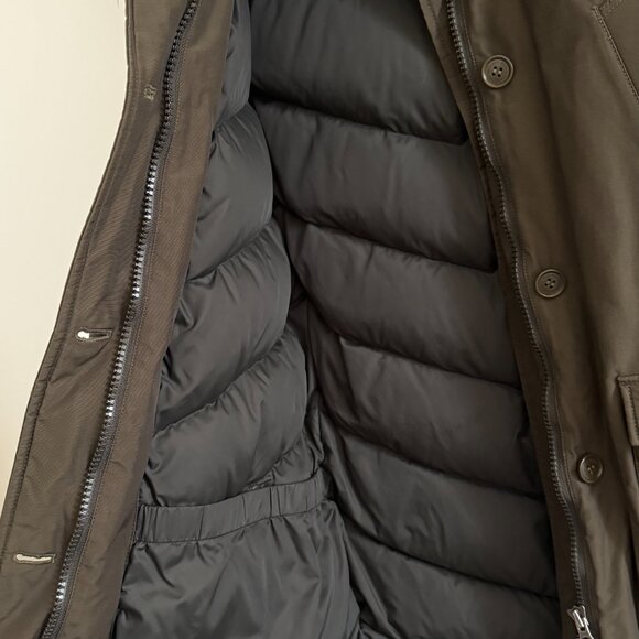 Woolrich Down Parka with Raccoon Fur Hood in Green Women Size Small - Picture 4 of 9